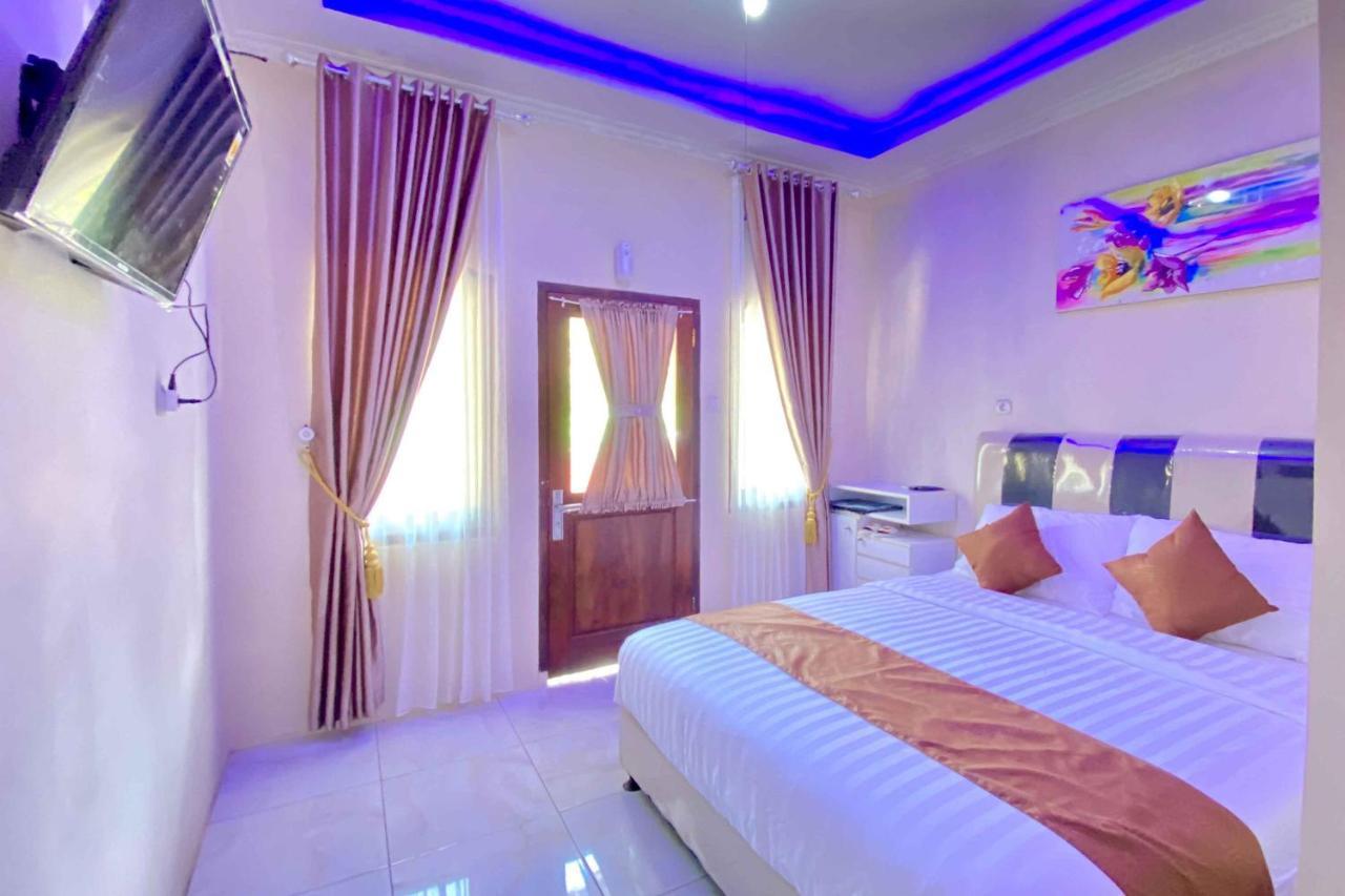 Homestay Banteng Adventure Dieng Mitra Reddoorz Diyeng Exterior photo